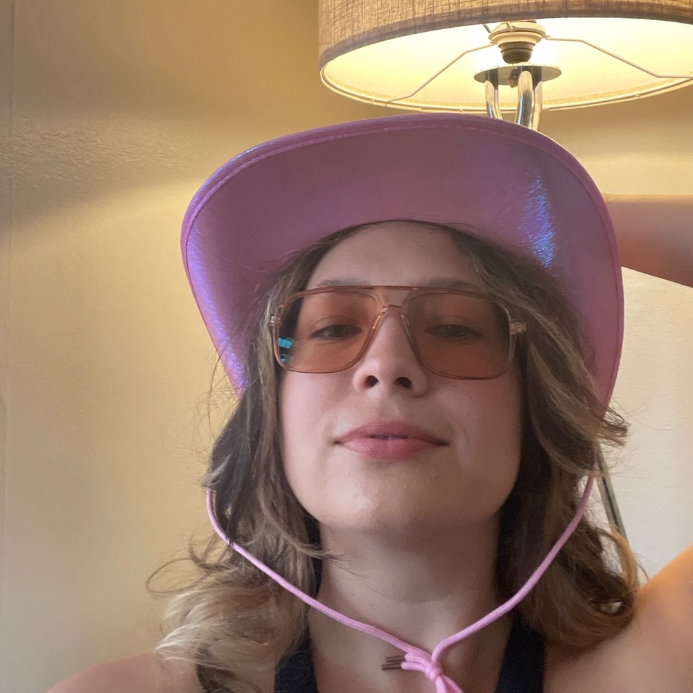 Meet your Posher, Brittany